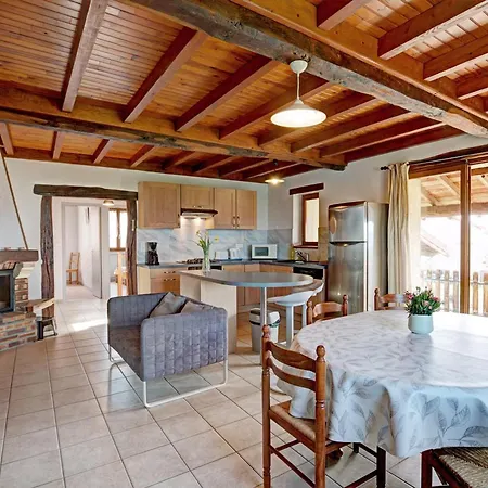 De Charme Avec Cheminee, Balcon Et Jardin A St-medard-en-forez - Fr-1-496-279 Holiday home Saint-Medard-en-Forez